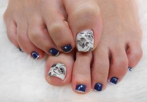 nail