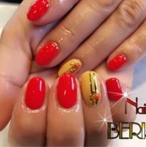 nail
