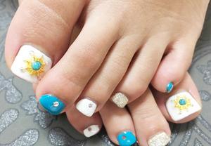 nail