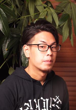 男性