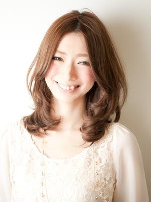 ヘアスタイル